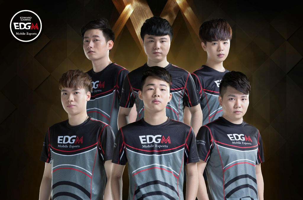 从手雷站位 从手雷站位